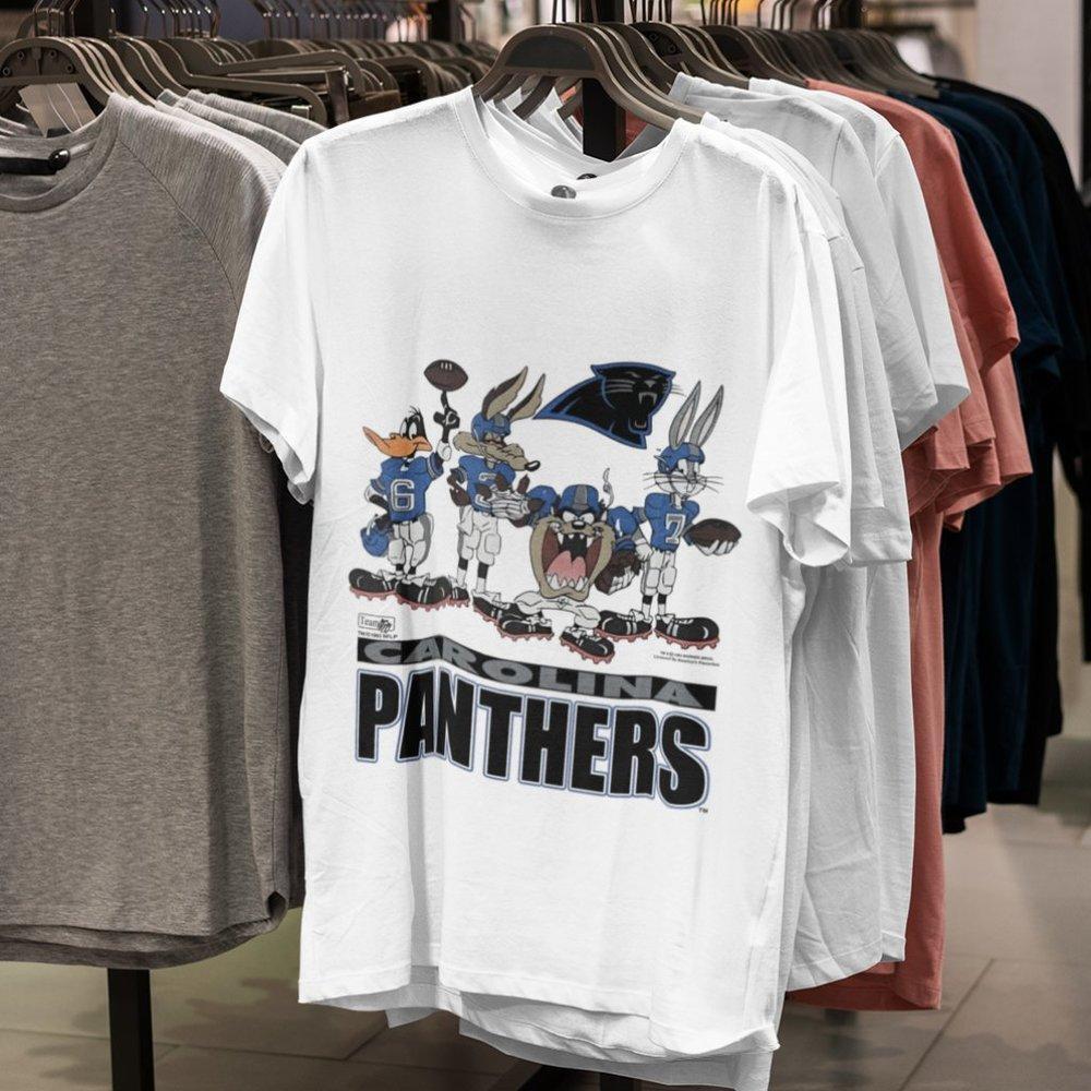 Carolina Panthers Looney Tunes Retro 93 Football Fan Graphic T-Shirt